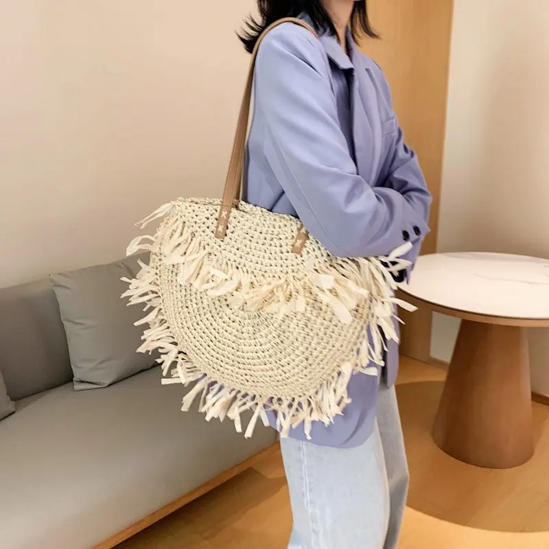 

Large Woven Rattan Handbag Bohemian Circle Beach Shoulder Bag Women 2020 Summer Hollow Out Round Straw Handmade Vacation Bags
