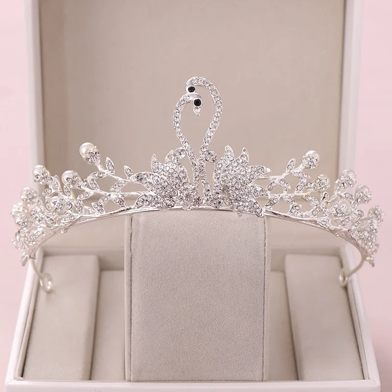 

Bride Wedding Headdress Fairy Swan Crown Korean Wedding Dress Accessories Simple Wedding Crown Female Hair Crown Birthday Gift