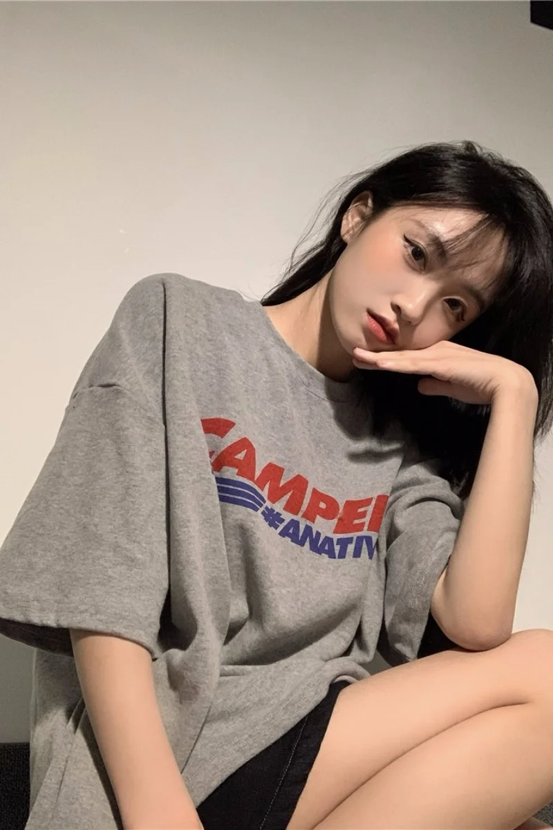 Женская футболка с коротким рукавом свободная простая средней длины принтом