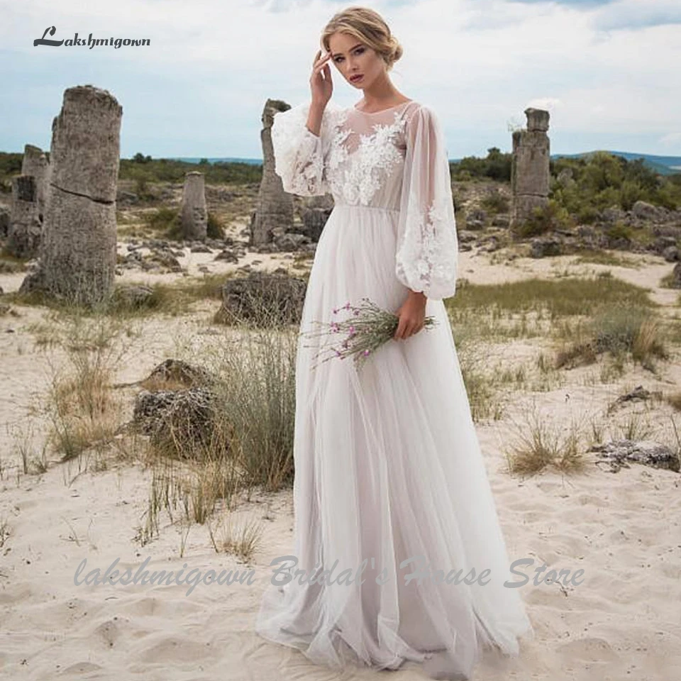 

Boho Wedding Dress A Line 2019 Sexy Women Beach Wedding Dresses Long Sleeve Vintage Appliques Bridal Wedding Gown Robe de Soiree