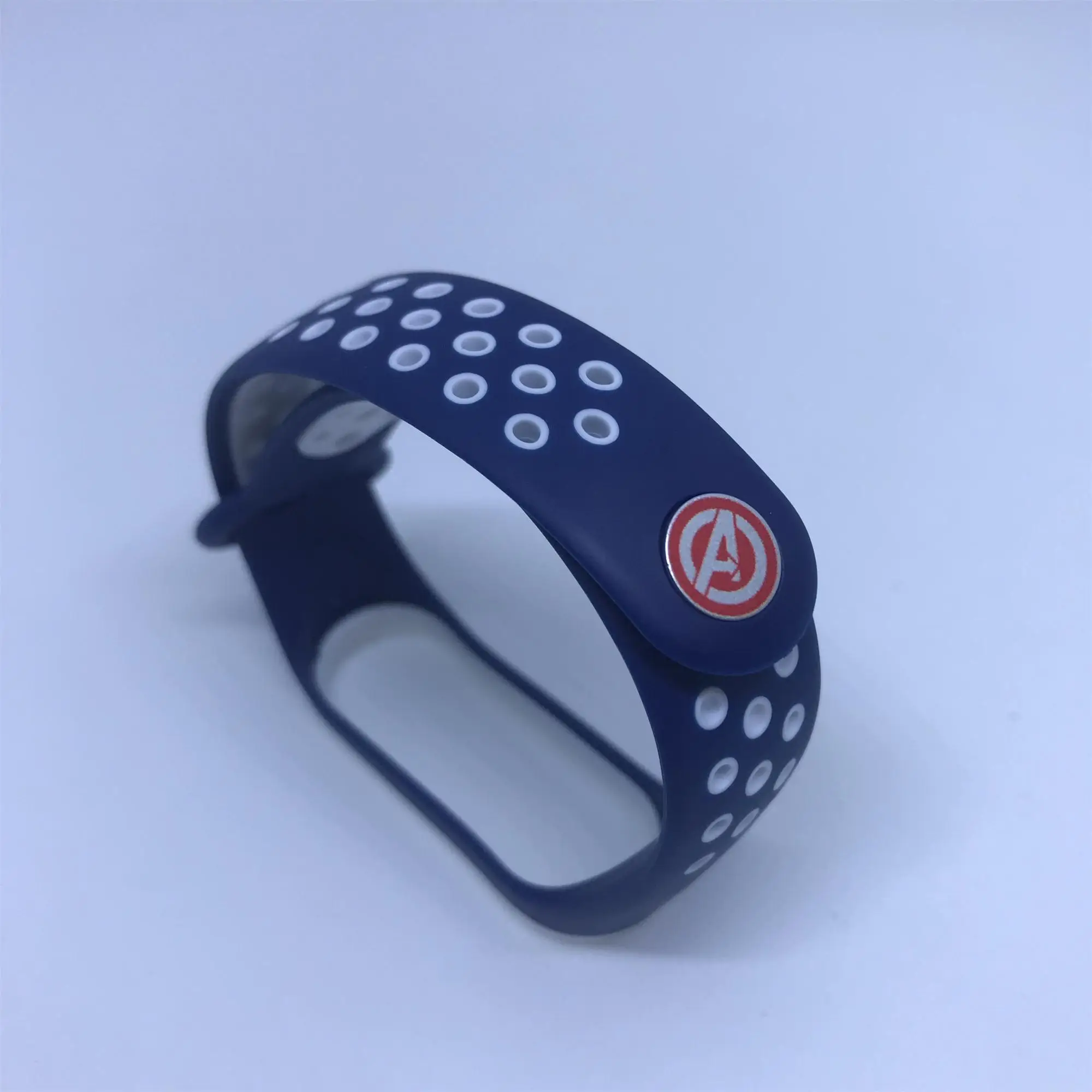 FIFATA NEW The Avengers Silicone Watch Strap For Xiaomi Mi Band 4 Xiaomi Mi Band 3 Smatr Watch Wristband Replace Accessories - Цвет: Drak Bule White-A