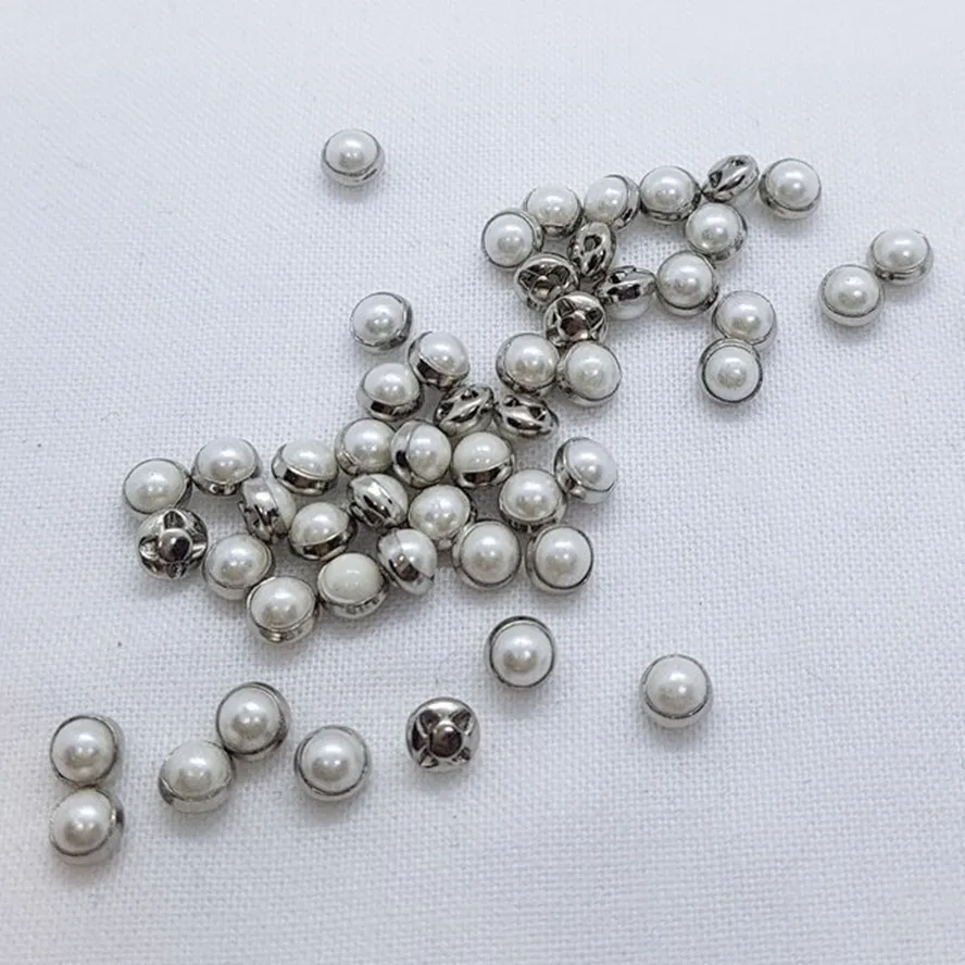 Круглые золотистые/Серебристые + белые пуговицы с жемчугом 50 шт. 4 мм/5 мм Детские