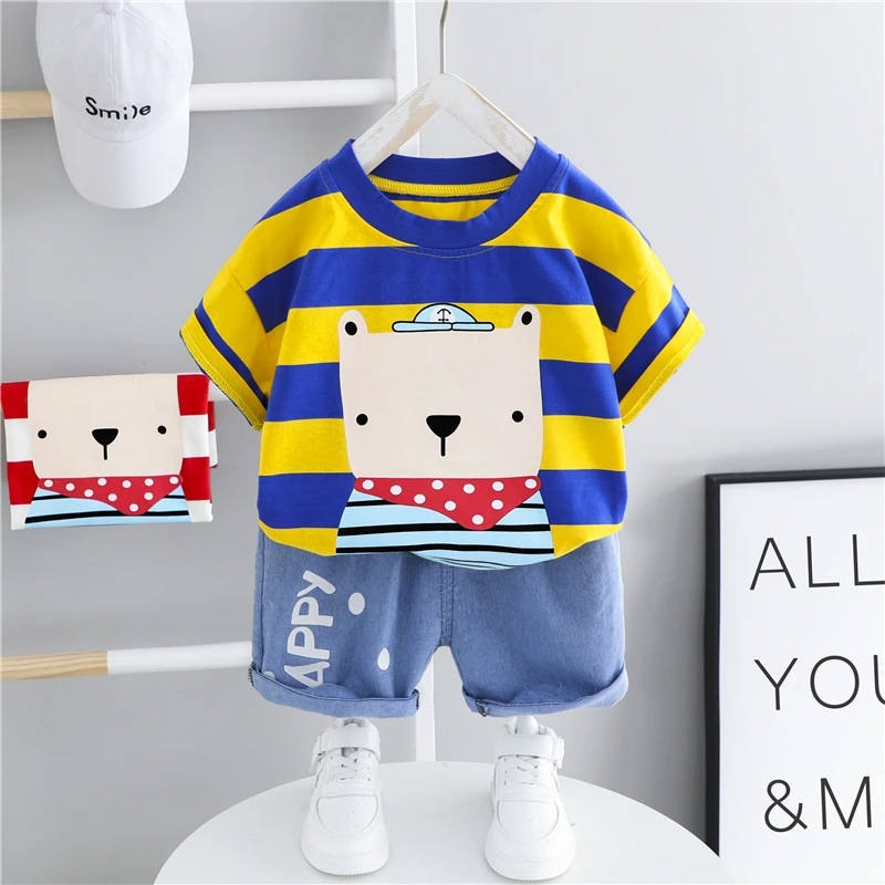 

Комплекты одежды для маленьких мальчиков и девочек HYLKIDHUOSE, летняя одежда для малышей, младенцев, мультяшный медведь, рубашка, шорты, детская ...