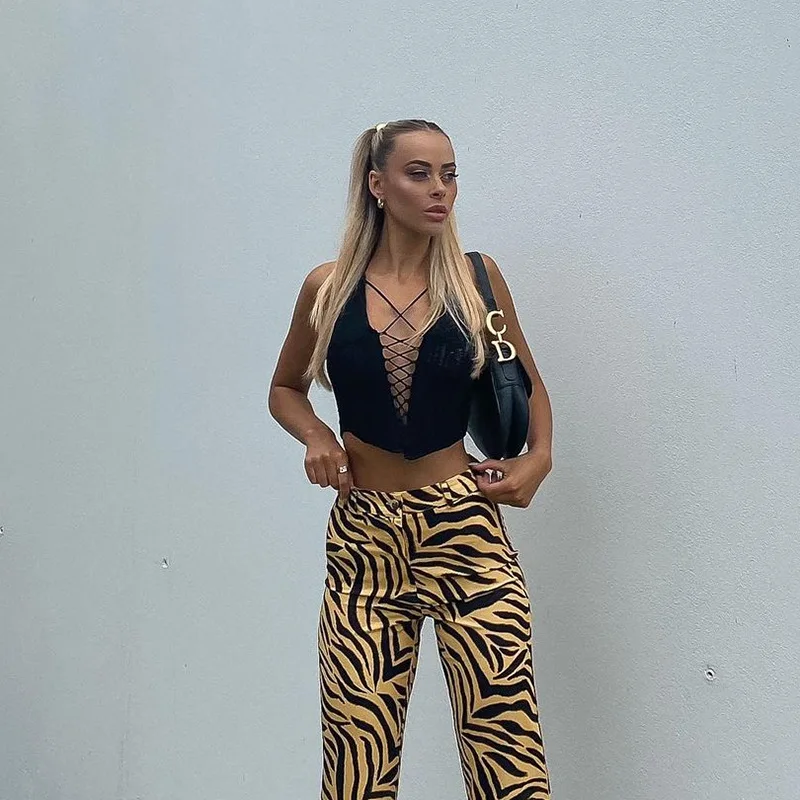 

2021 Knitted Halter Backless Hollow Out Crop Top Summer Sleeveless Lace Up Bandage Halter Tops Outfits Club Party Streetwear