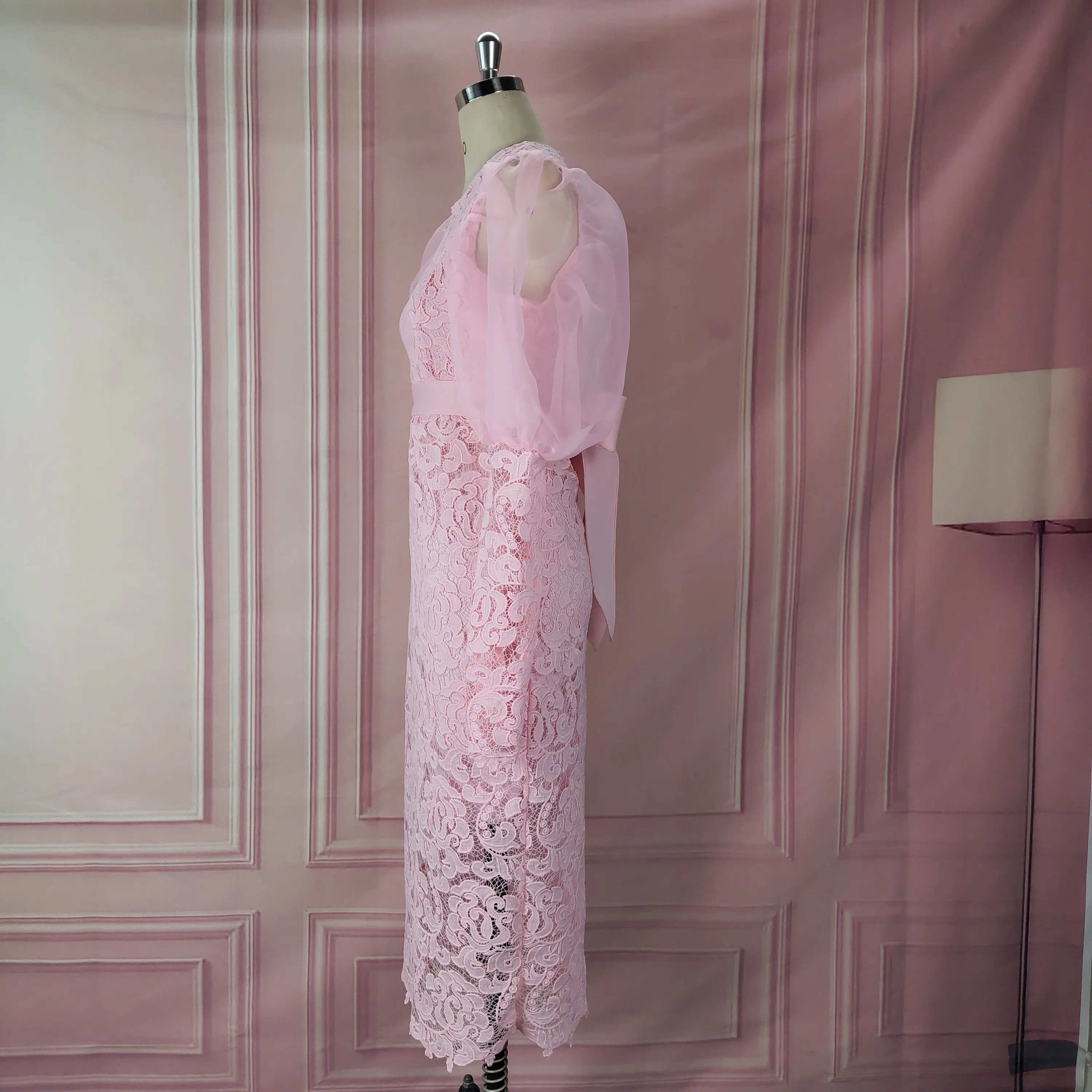 Ladies Pink Lace Dress Long Lantern Sleeves Bodycon Patchwork Tulle Date Dinner Elegant Robes Modest African Dresses for Women