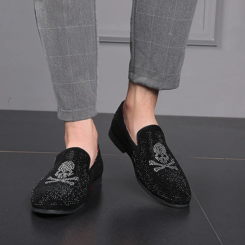 Роскошные Брендовые мужские лоферы с черепом; Мужская обувь со стразами; повседневные кроссовки на плоской подошве; ; Прямая поставка