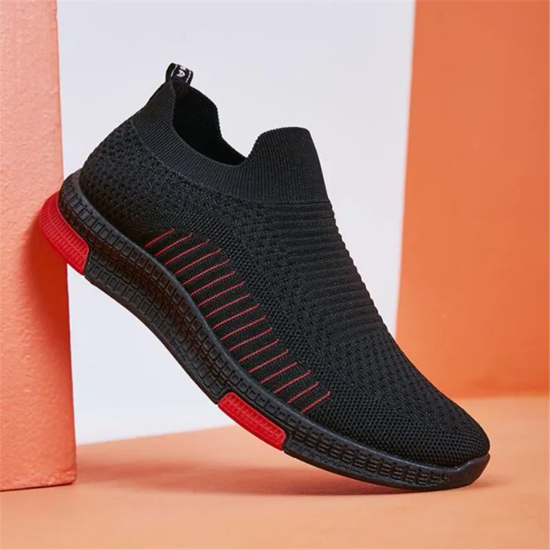 

New men's sneakers fashion sets fly woven breathable thick-soled non-sliplightweight and comfortable casual shoes for men