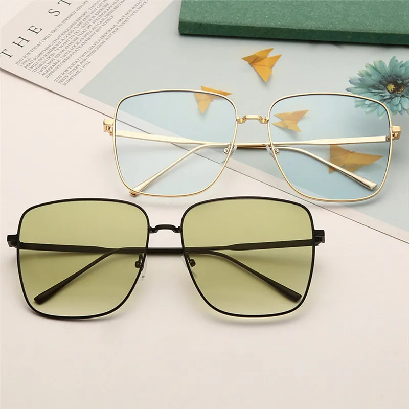 

Seemfly Luxury Oversize Frame Square Sunglasses Women Metal Frame Fashion Sun Glasses Driving Travel Goggle Eyewear UV400 Shades