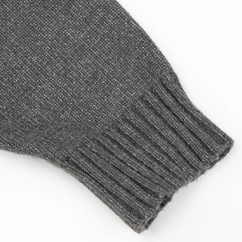 Вязаный свитер с высоким воротом мужской полосатый большого размера в красную и