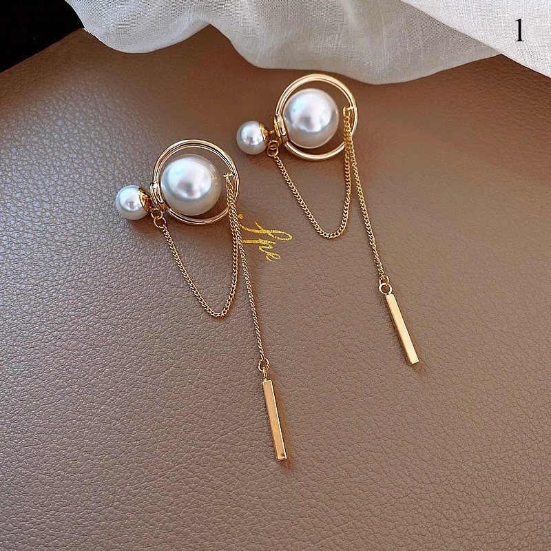 

Women Long Tassels Metal Earrings Gold Color Geometric Retro Temperament Simple Dangle Elegant Trendy Ear Decoration Accessories