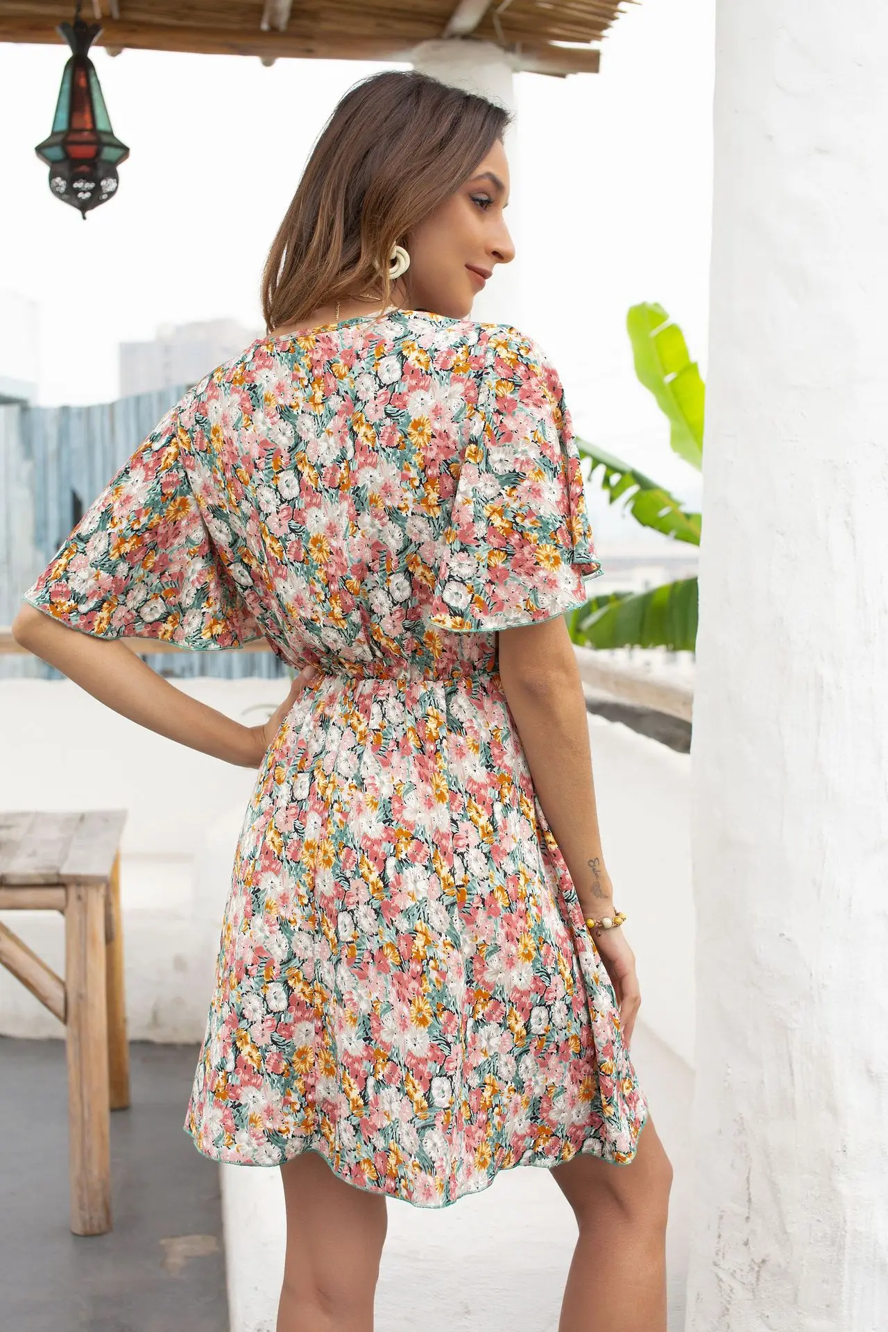

2020 Women Summer Wrap Mini Dress Sweet Floral Print Elastic High Waist Beach Tunic Sundress Loose Party Pleated Dress Vestidos