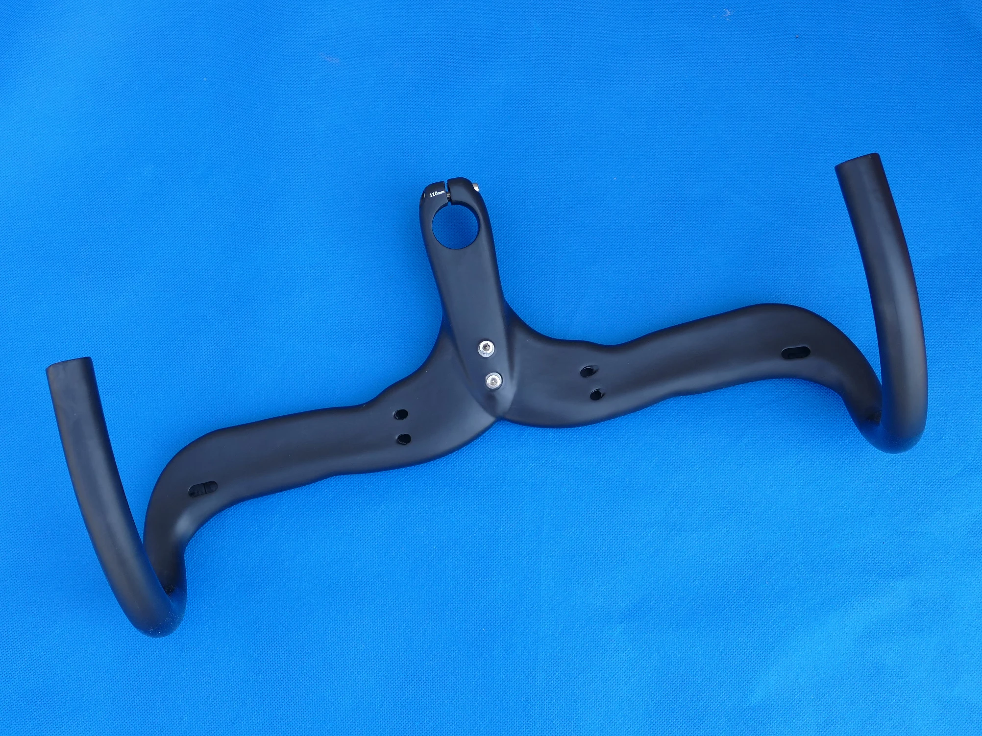 

HB18 Full Carbon Road Bike Handlebar Glossy Matt Racing Bike Bicycle Cycling Integrated Handlebar With Stem Bar 400mm ( C TO C)