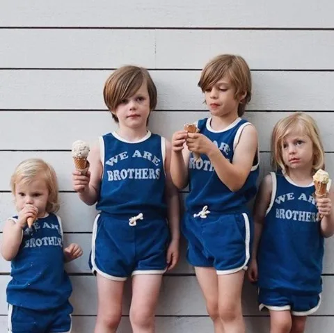 

Комплект из 2 предметов для мальчиков, шорты и футболка, модная рубашка, спортивный костюм для малышей