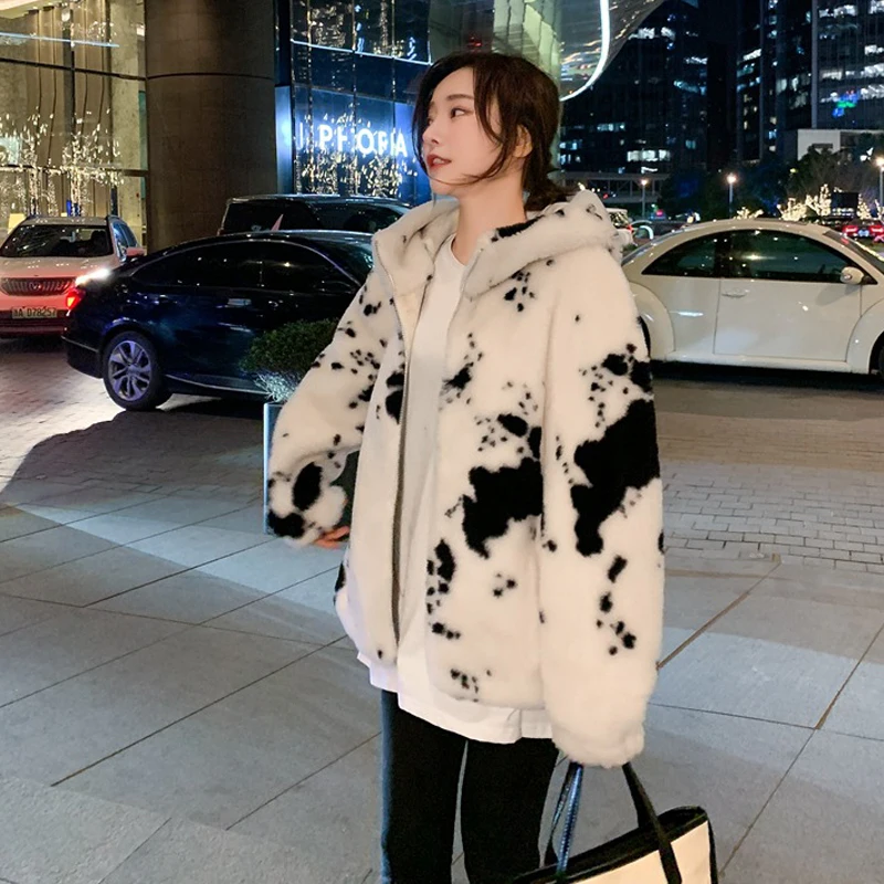 

2021 зимнее повседневное Свободное пальто с капюшоном из искусственного меха, Женская милая модная мягкая плюшевая теплая куртка из овечьей ...