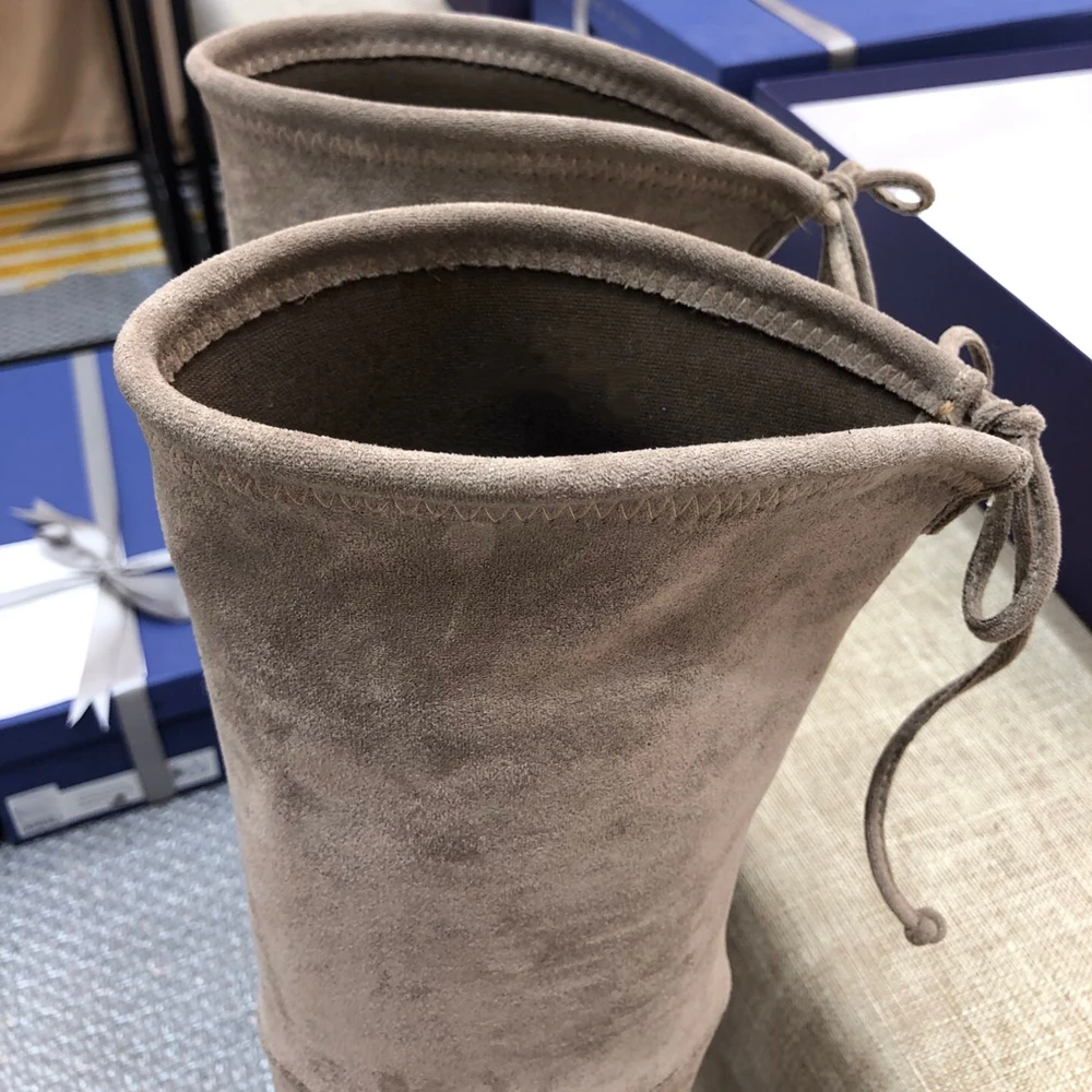 

Women's Shoes