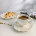 Чашка и блюдо в стиле ретро керамический набор рельефная тарелка для закусок кофейный набор Цветочная чашка для послеобеденного чая чашка для ресторана кофейная кружка для ресторана Чайный домик