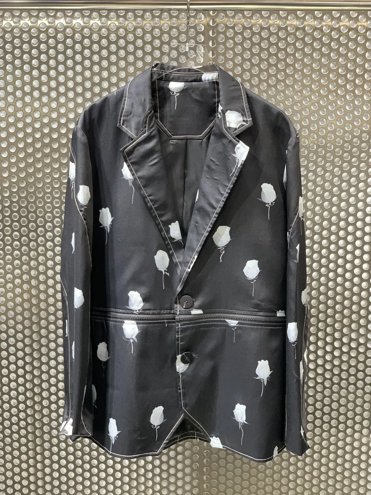 

Высококачественная Новинка 2021, женская модная комбинированная куртка с длинными рукавами и отложным воротником с принтом, 0324