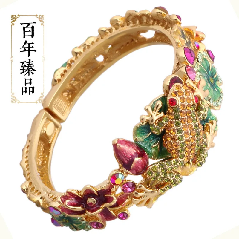 

Free shipping Beijing cloisonne hollow-out toad han edition wide female fashion bracelets bracelets restoring ancient ways