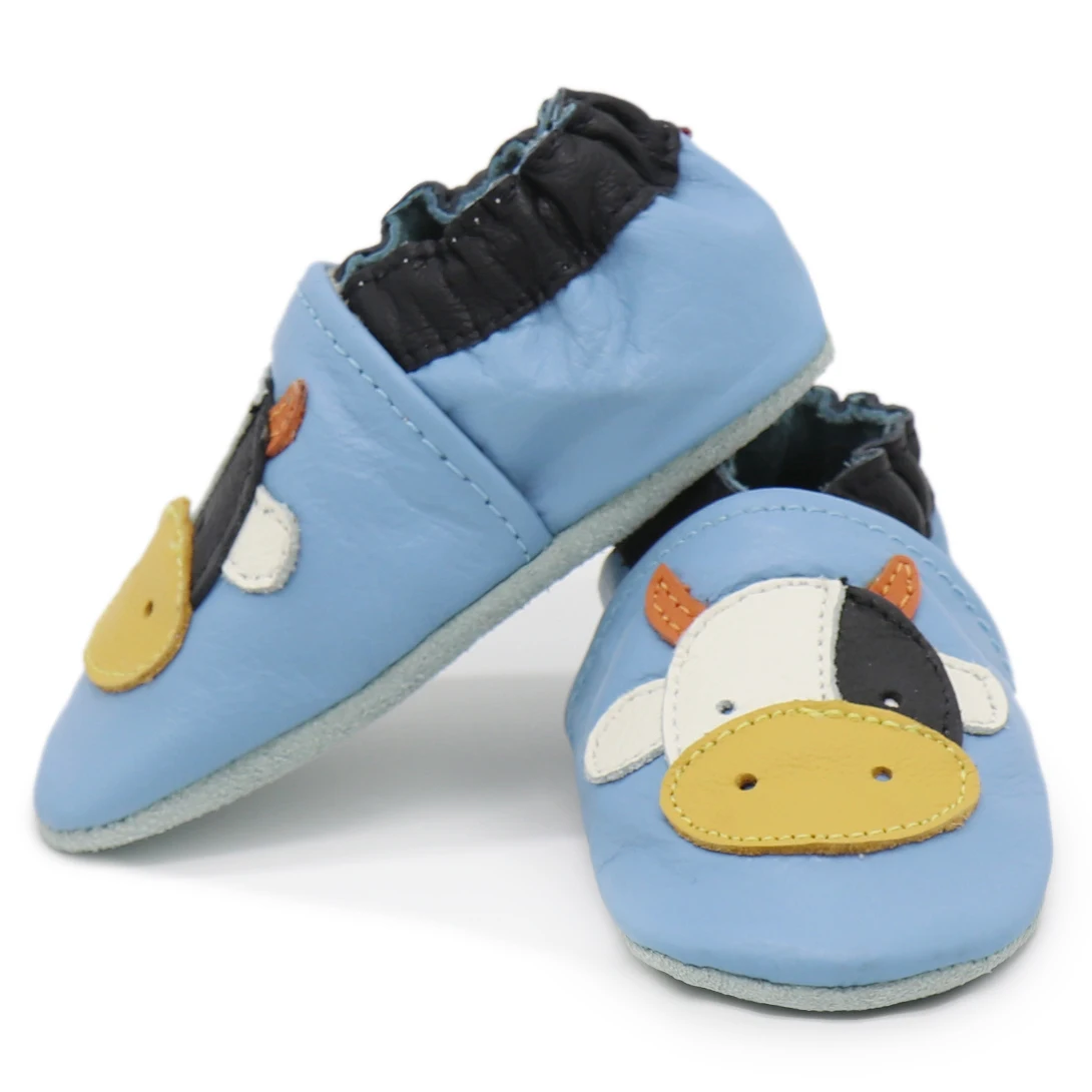 Shoeszoo/детская обувь из мягкой натуральной кожи для новорожденных мальчиков и девочек; нескользящая обувь для малышей от 0 до 24 месяцев - Цвет: cow light blue