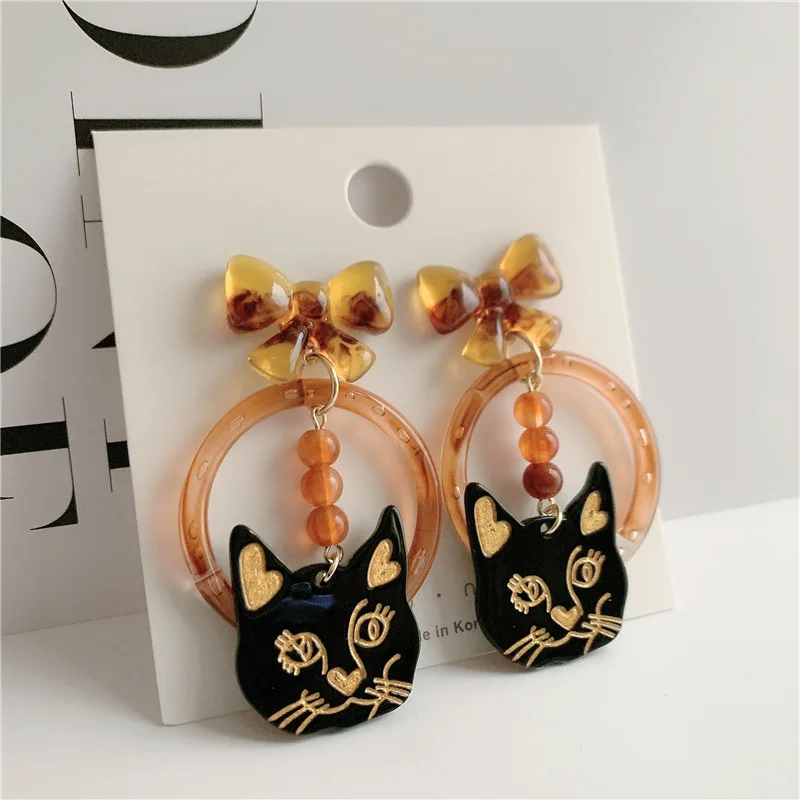 

Cartoons Cat Earrings for Women Fashion Acrylic Black Retro Baroque Korean Fashion Butterfly Earrings Trendy 2020
