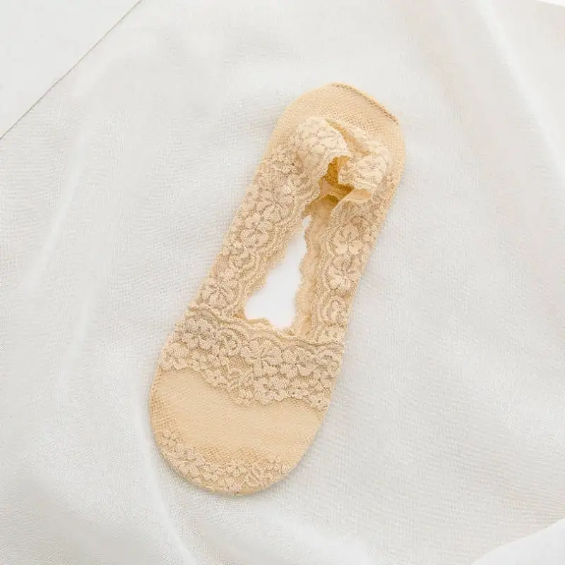 Fashion Women Cotton Lace Antiskid Invisible Liner Socks Elastic Comfy Female Summer Spring Ankle Boat Low Cut Short Socks - Цвет: B-Nude