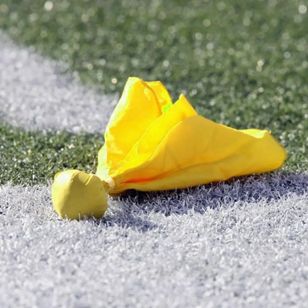 

5pcs American Football Referee Prop Small Yellow Flag Flag Accessories Penalty Football Flag Flag Penalty Throwing Tool Foo W0J4