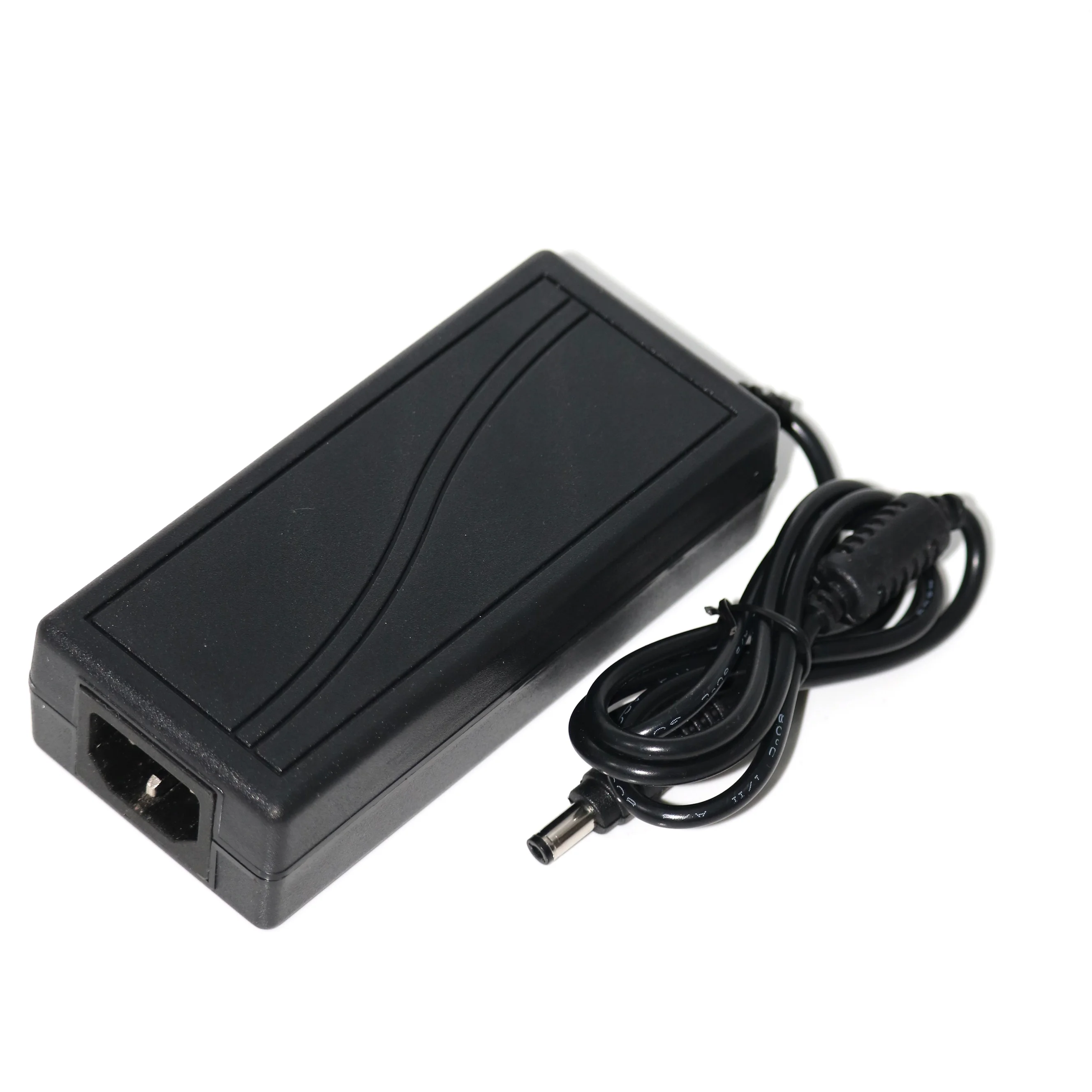 Адаптер питания 12 В 5 А преобразователь переменного и постоянного тока от 100-220 до