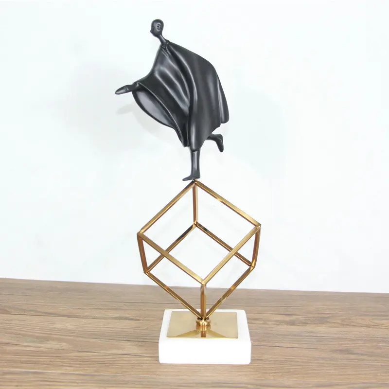 

Nordic Simple Modern Gymnastics Figures Ornaments Resin Decorations Model Room Office Cabinet Desktop Marble Decoration Gifts
