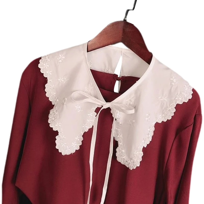 

Women Hollow Out Dragonfly White False Collar Jacquard Shawl Necklace Capelet K3KC