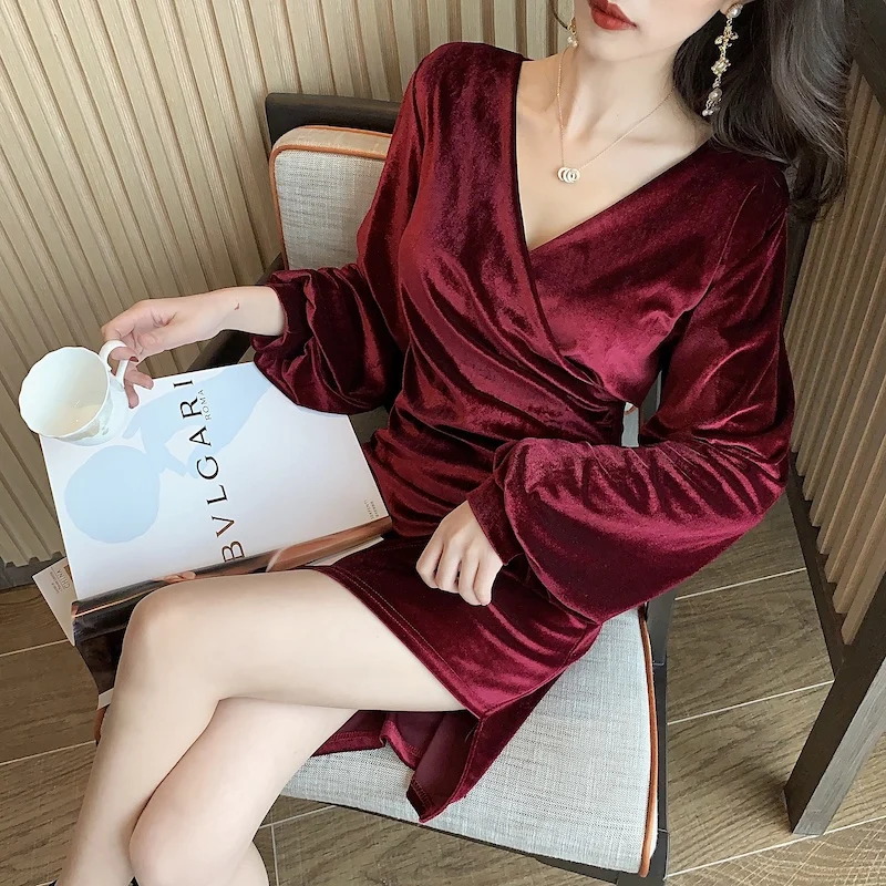 Женское бархатное платье с V-образным вырезом и длинным рукавом | Женская одежда