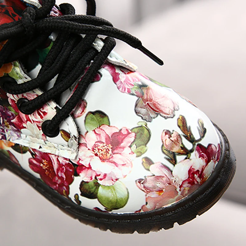 Детские модные ботинки CUZULLAA для девочек и мальчиков мартинсы детская Цветочная