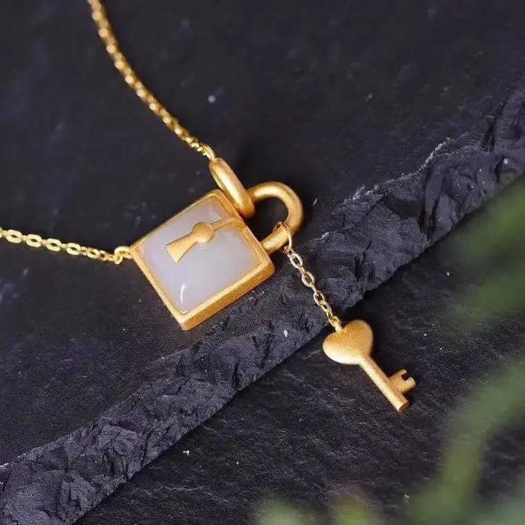 

Ancient Silver Inlaid Boutique Hetian Jade White Jade Square Lock Jade Pendant Sweet Lady Temperament All-Match Clavicle Chain