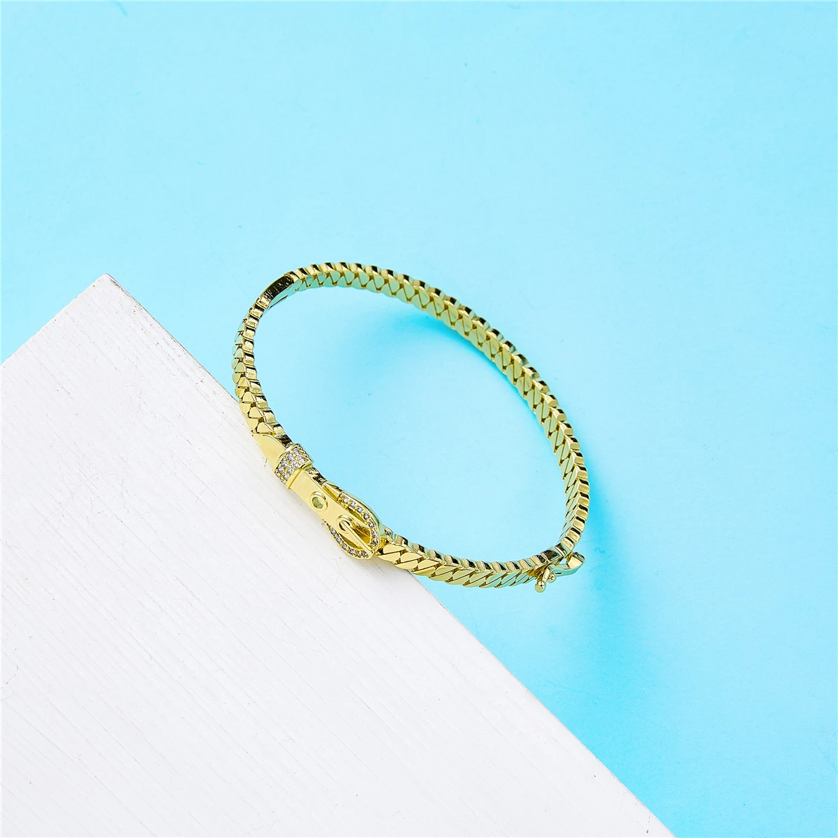 

2020 Dec gold color bracelet Fashion women wedding charm bracelet