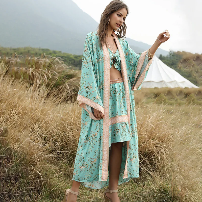 

2021 Bohemian Printed Summer Beach Wear Long Kimono Cardigan Green Cotton Tunic Plus Size Women Tops and Blouse Long Shirts