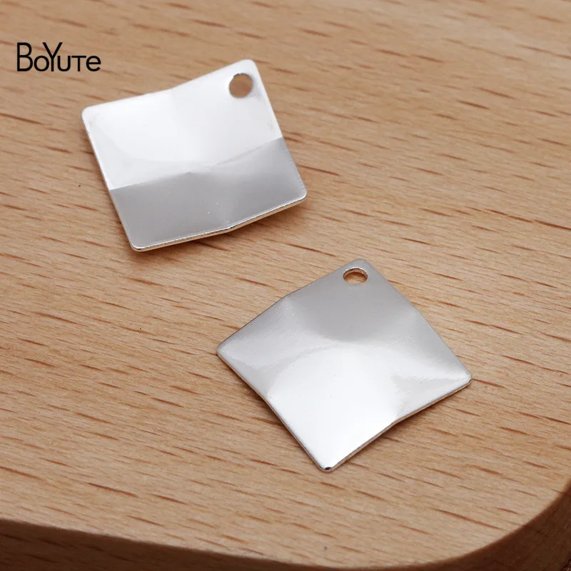 

BoYuTe (200 Pieces/Lot) 11MM Square Metal Brass Charms Pendant for Jewelry Making Diy Hand Made Materials Wholesale