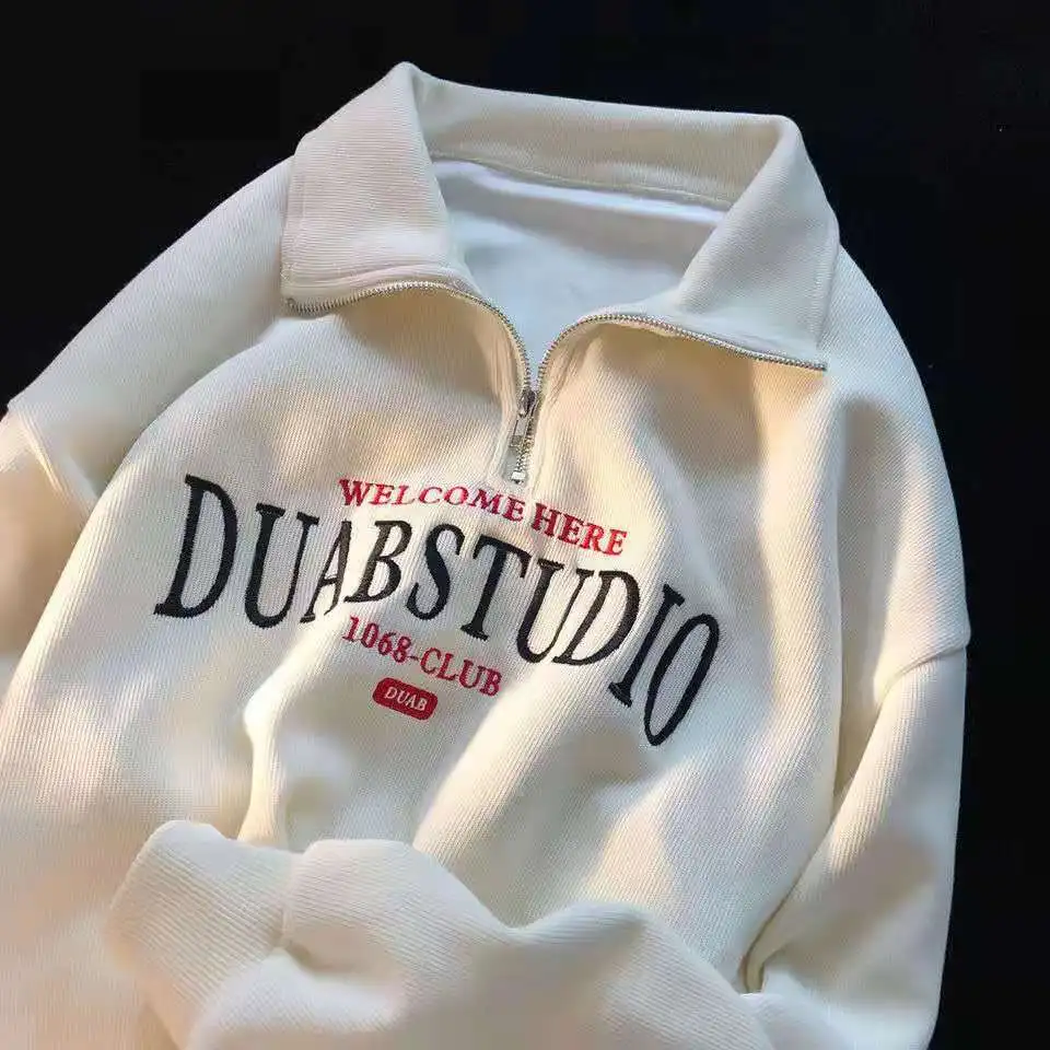 Толстовка Женская на молнии с круглым вырезом и вышивкой | одежда