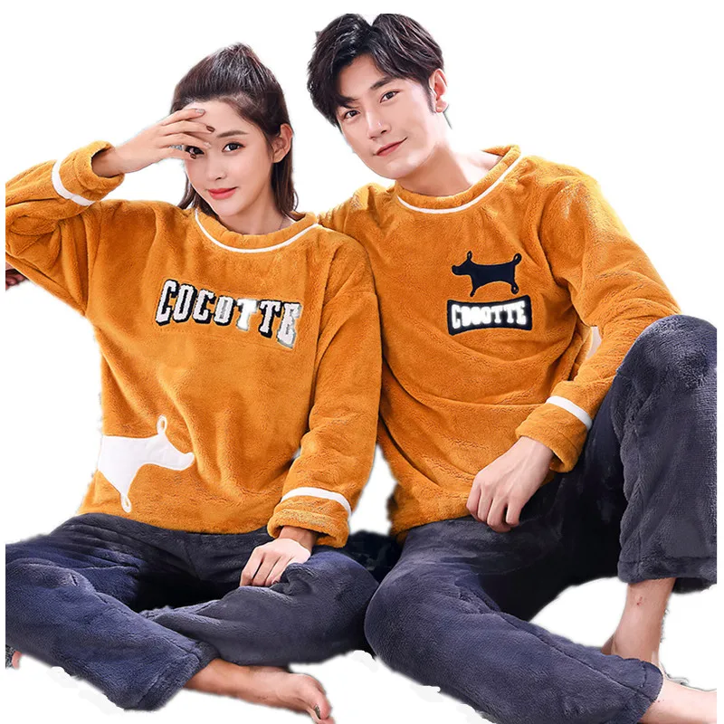 Новые осенне-зимние фланелевые парные пижамы утепленные с длинными рукавами в