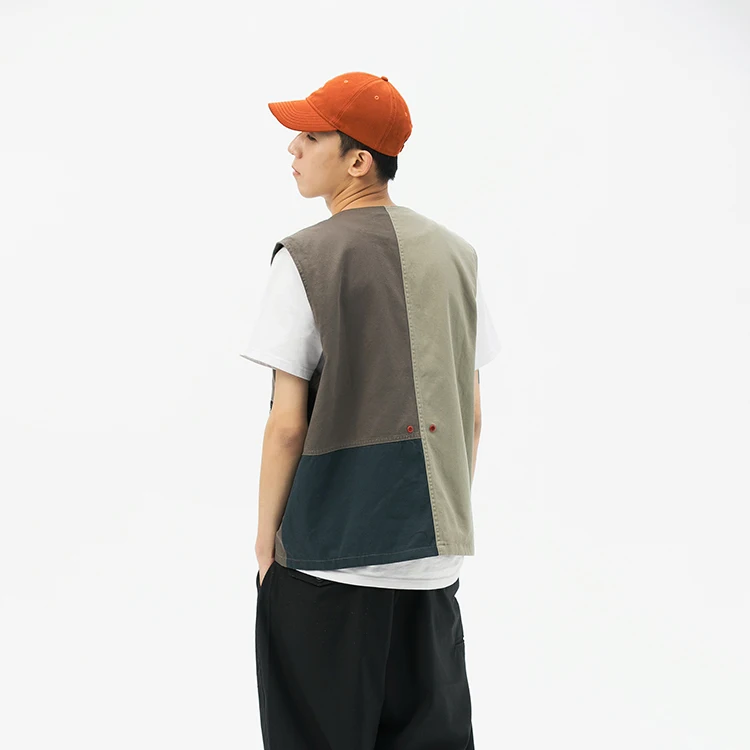 Жилет мужской весенне-летний осенний тонкий дышащий с несколькими карманами