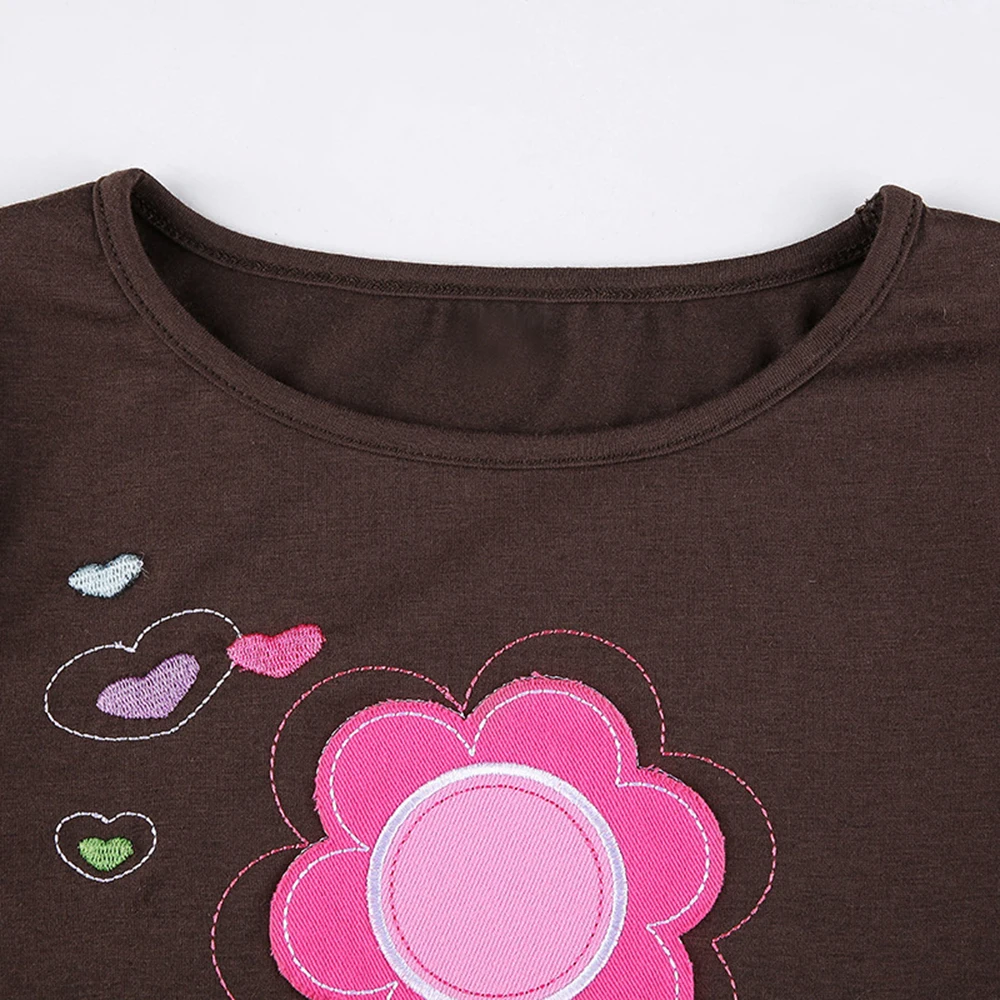 

MoneRffi Crop Top Y2K Aesthetic Long Sleeve T Shirt O Neck Pullover Retro Cute Embroidery Shirt Women Autumn Spring Harajuku Top