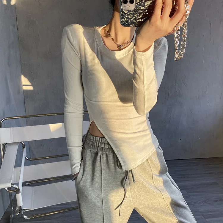 

[DEAT]White knitted T-shirt women's split 21 spring and summer new slim long sleeve O-neck bottomed Shirt Short design top