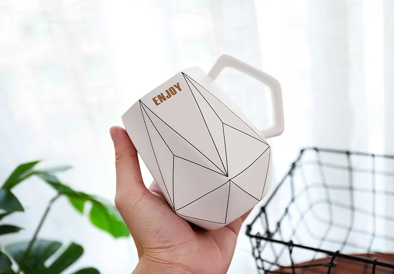 Кофейная кружка забавная 450 мл подарок на день рождения для подруги парня