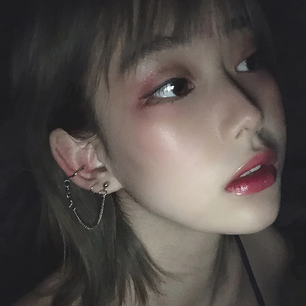 

Fashion Creative Moon Earrings For Women Trend Hollow Irregularity Korean Earrings Jewelry Simple Personality Earrings Gifts