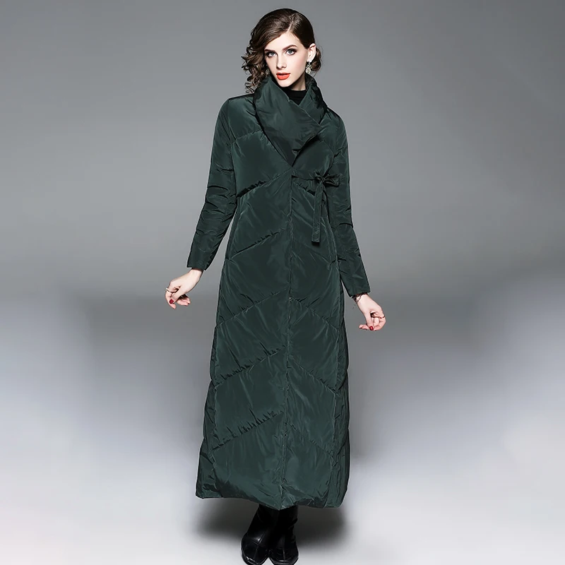 Женское длинное пальто на утином пуху зеленое или черное Макси длиной до