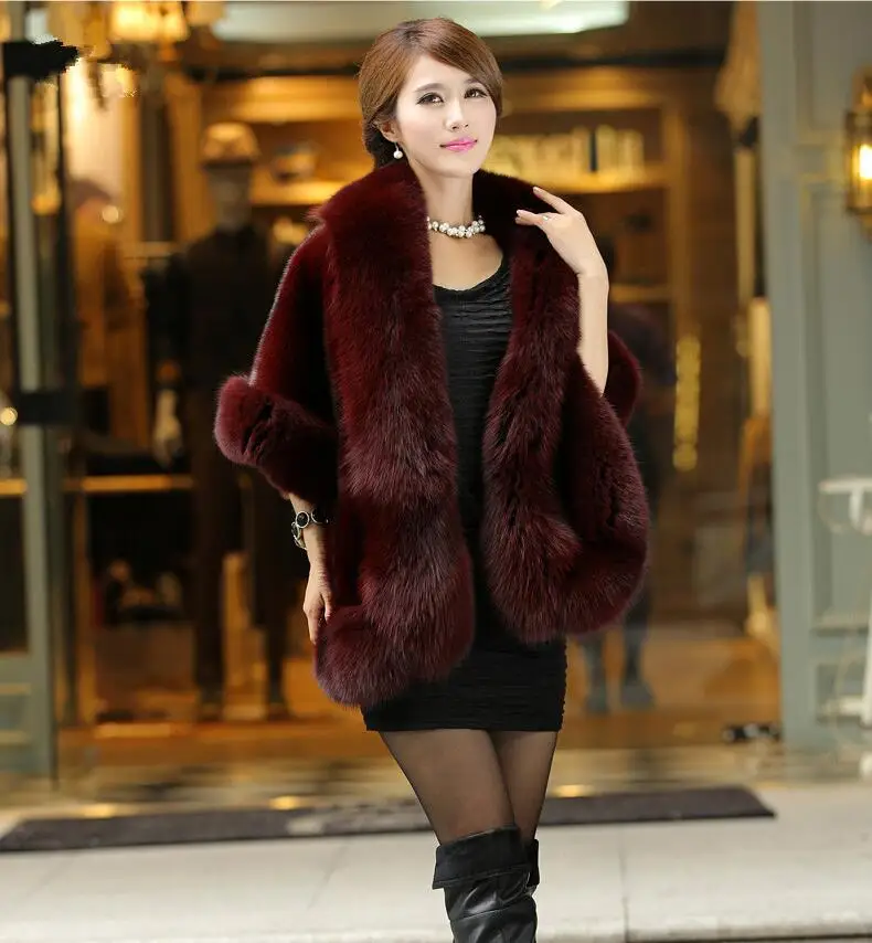 Рисунок 2 - Женская Блестящая накидка на плечо