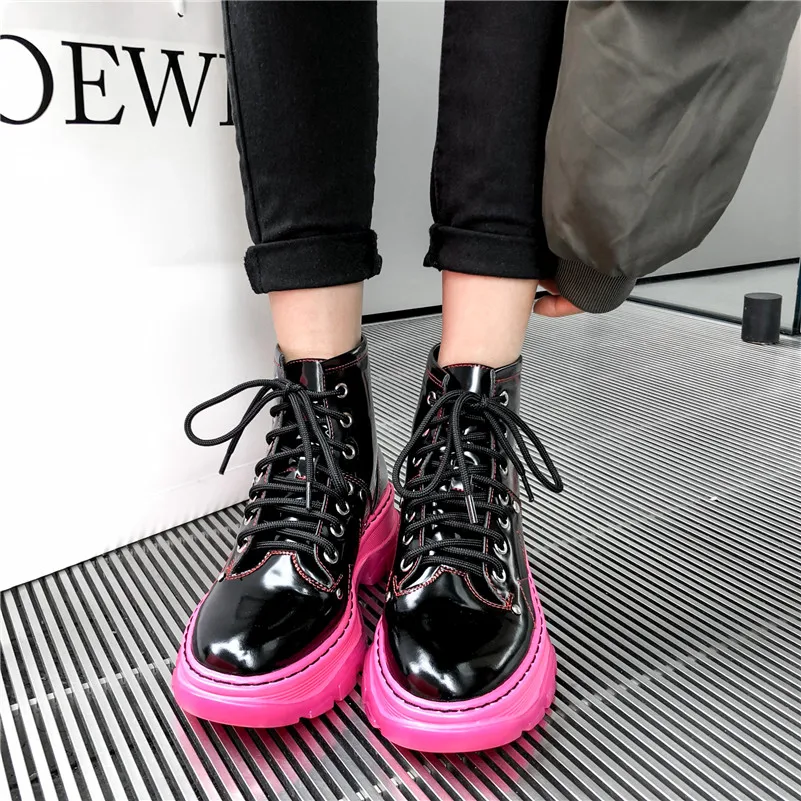 Женские ботинки на платформе FEDONAS зимние теплые короткие из натуральной кожи