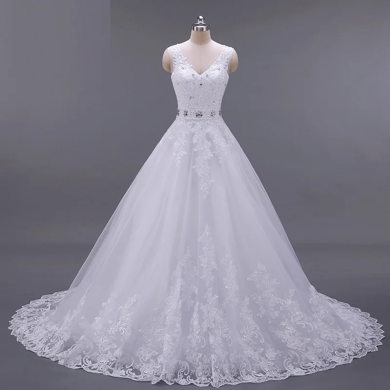 

Women's luxury V neck sleeveless A line bridal gown lace up wedding dresses luxury bridal wedding dress with 50cm train