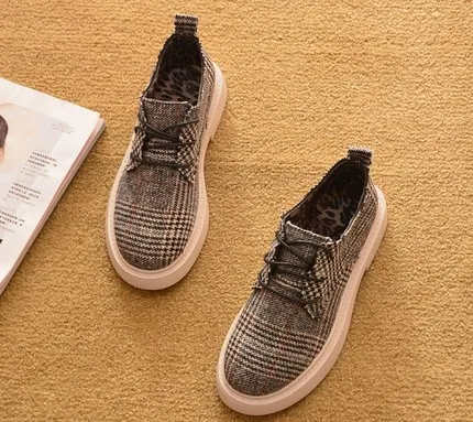 Туфли женские весенне-осенние в британском стиле лоферы на плоской подошве