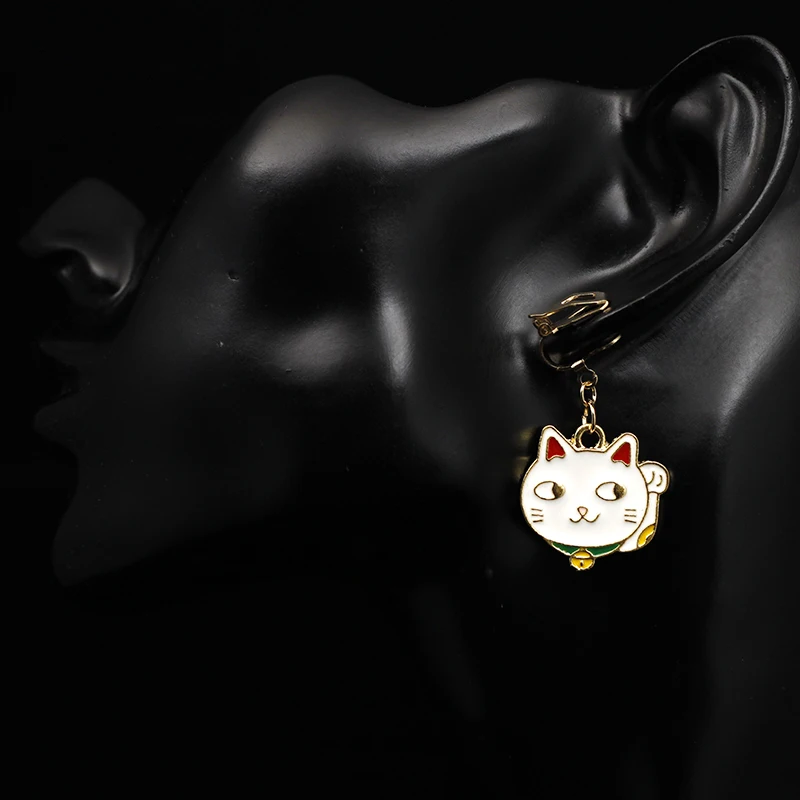 Серьги клипсы с изображением кота на удачу без отверстий серьги не проколотые