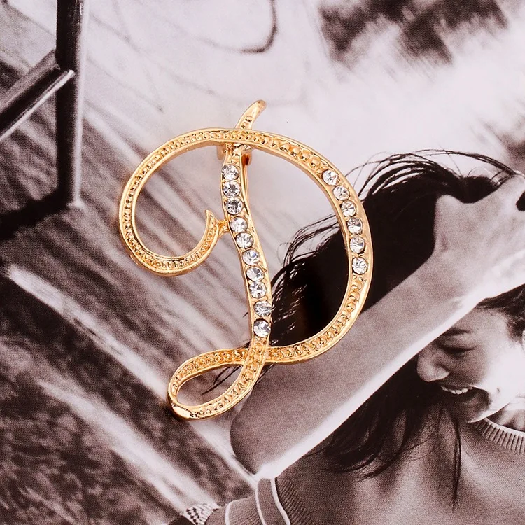 

New Fashion Rhinestone 26 English Letters Pin Golden Color Brooches Trend Personality Clothing Accessories Women Gifts,1 Piece