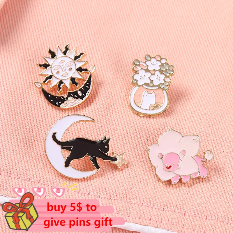 Эмалированная булавка на лацкан с изображением солнца луны розового льва кота
